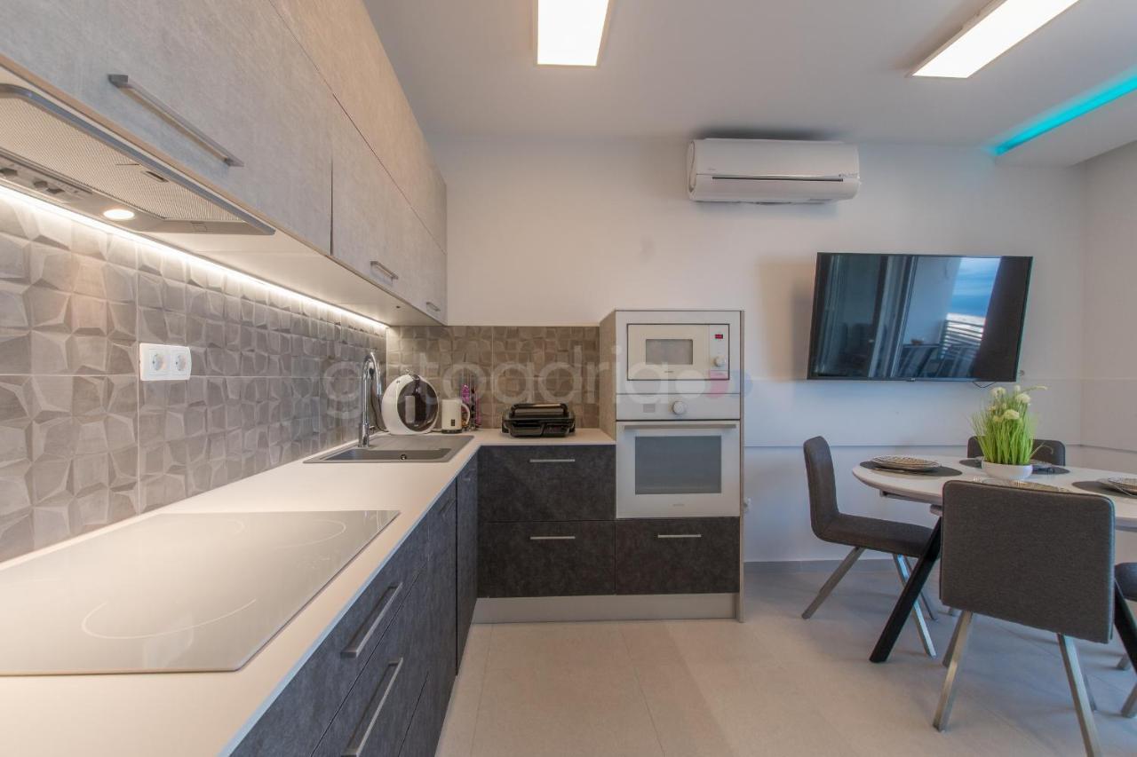 Luxury Sea View Apt Padi Via Mare Makarska Esterno foto