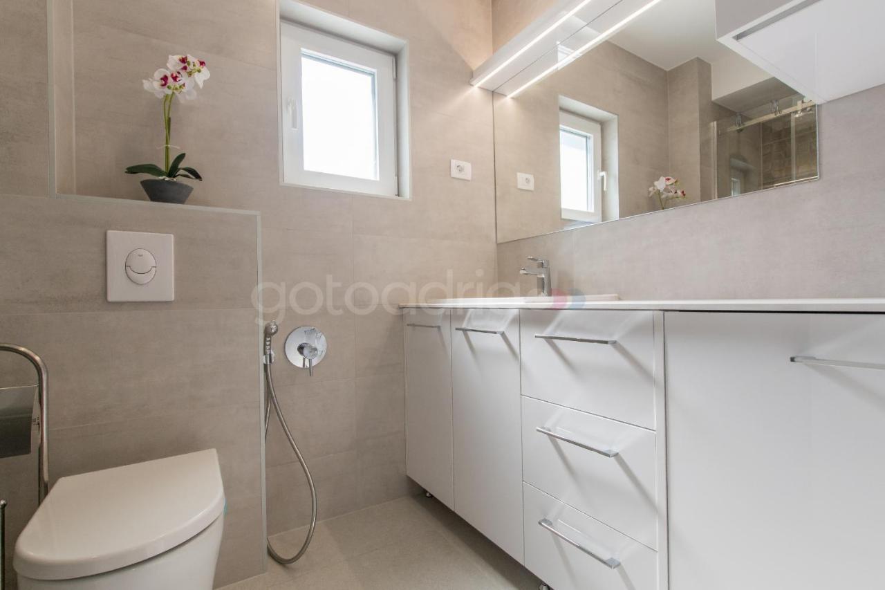 Luxury Sea View Apt Padi Via Mare Makarska Esterno foto